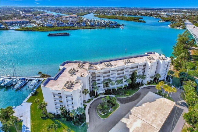 Building Photo - 1542 Jupiter Cove Dr