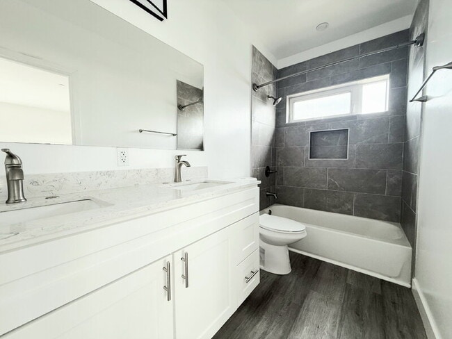 Building Photo - 1260 Leighton Ave