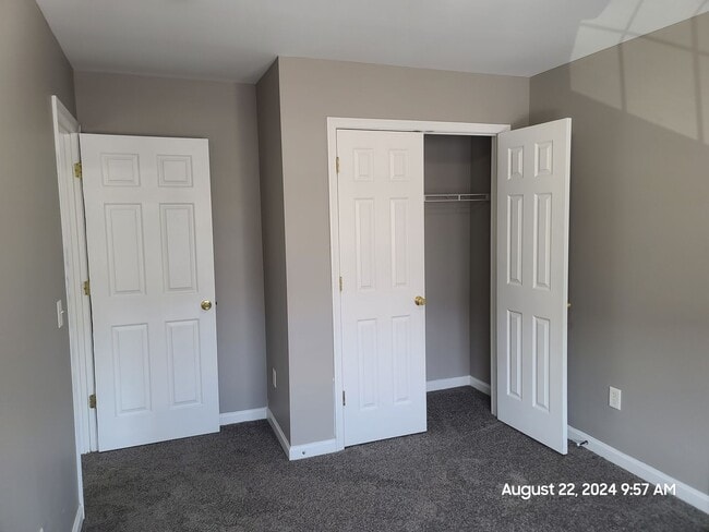 Building Photo - 3 Bedroom Townhome for Rent in Waynesboro