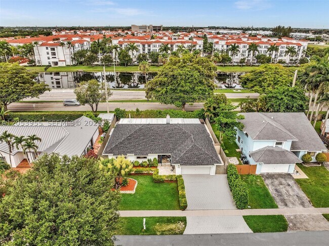 Building Photo - 630 SW 100th Terrace