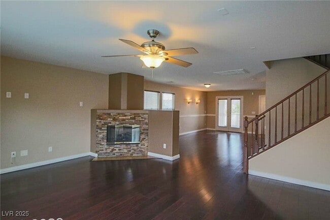 Building Photo - 3384 Jasmine Vine Ct