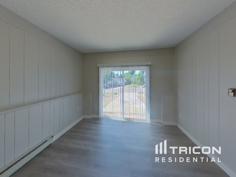 Building Photo - 3002 Hayman Terrace