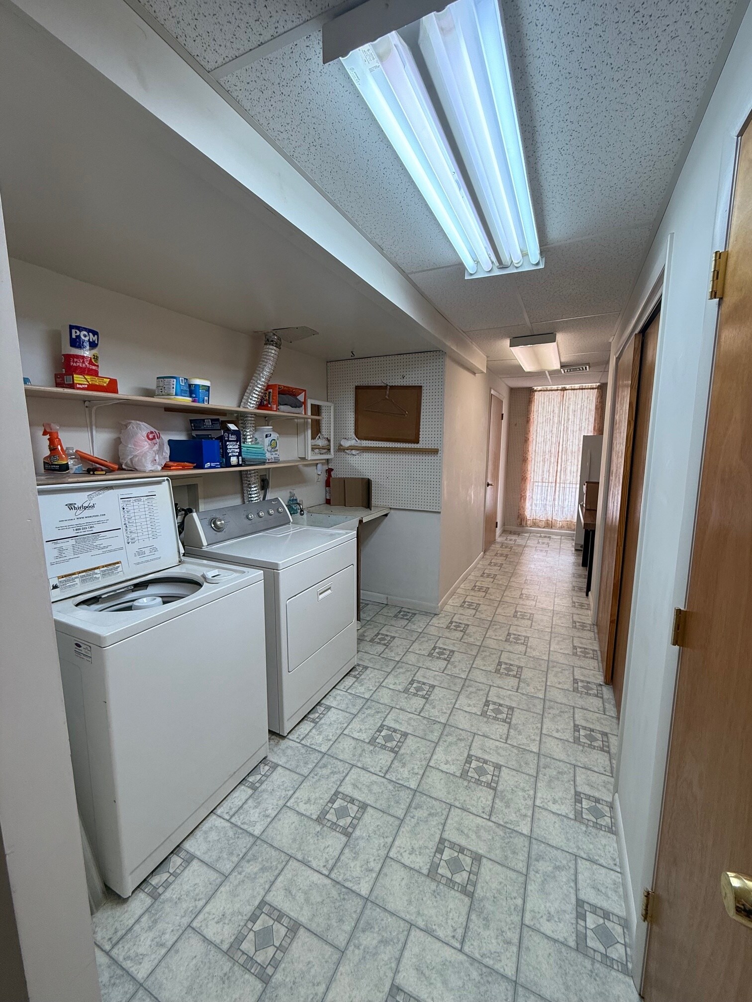 Building Photo - 408 Newcomer Rd