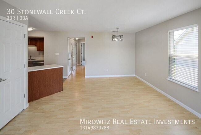 Building Photo - 30 Stonewall Creek Ct