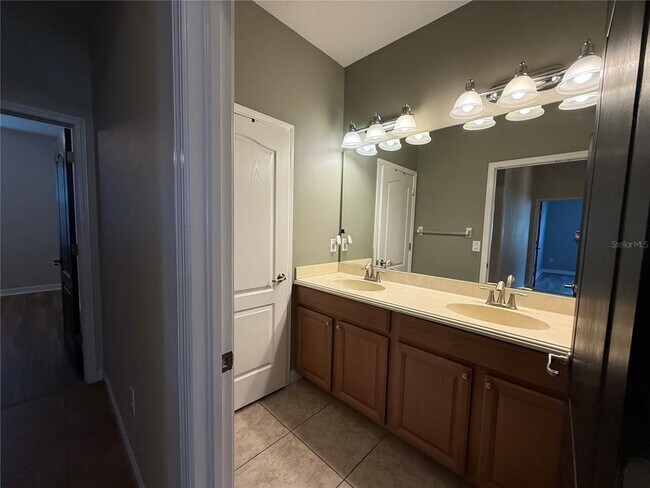 Building Photo - 3551 Gerrads Cross Ct