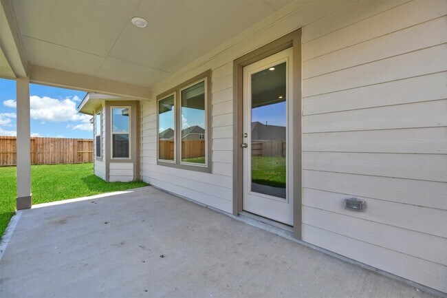 Building Photo - 7303 Keechi Pl