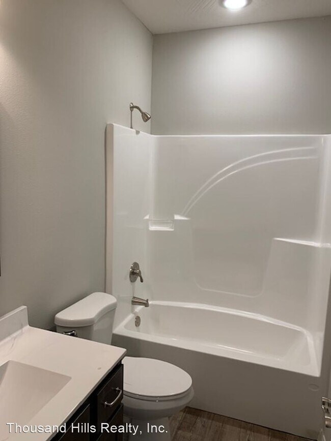 Building Photo - 3 br, 2 bath House - 195 Rockridge Rd