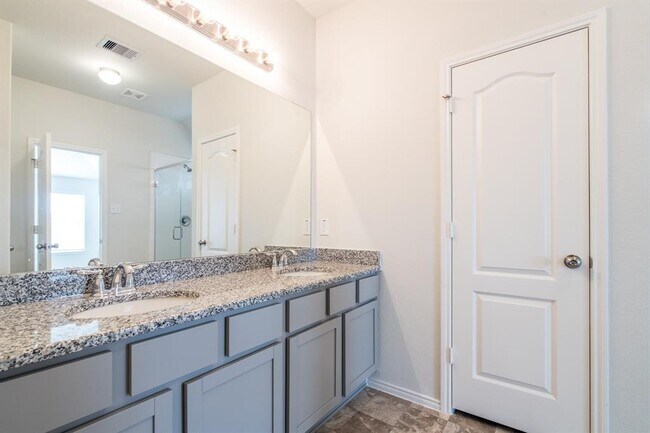 Building Photo - 40354 Bay Warbler Wy