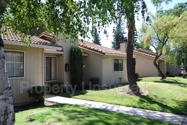 Building Photo - 1919 Quail Lakes Dr