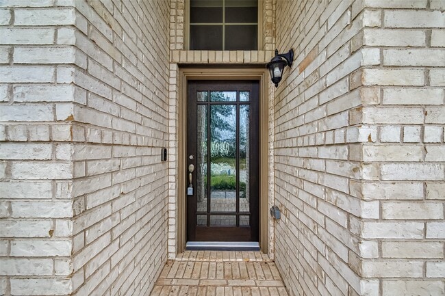 Building Photo - 30359 Limber Pines Dr