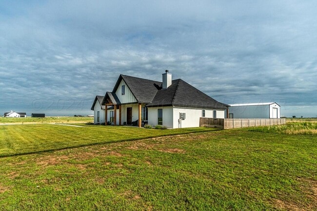 Building Photo - 501 E Cemetery Rd