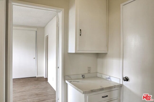 Building Photo - 1753 Garfield Pl