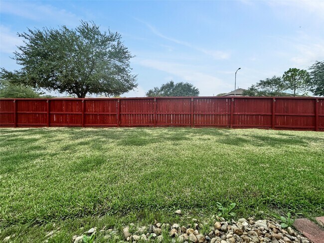 Building Photo - 8402 Parapet Pl