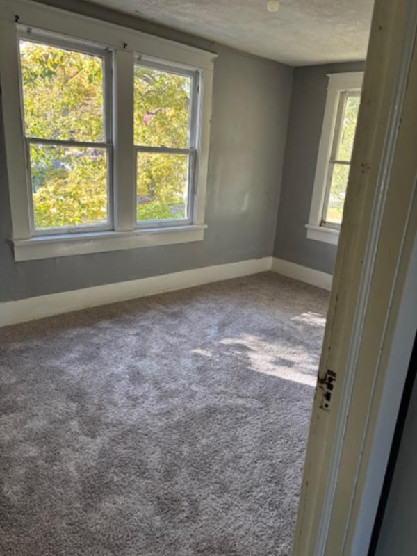 Building Photo - 1935 SW Lincoln St