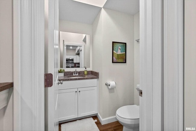 Building Photo - 4833 Lauren Ln