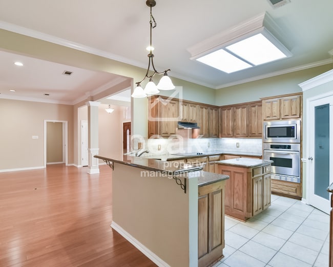 Building Photo - $2745! 3 Bedroom/ 2 Bathroom Home for Rent in KELLER ISD!  Free application through 8/10! See inf...