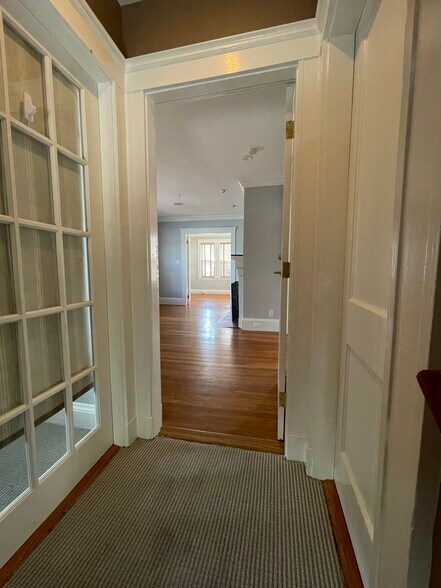 entrance to apartment into living room - 36 Gerald Rd