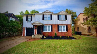 Building Photo - Beautifully Remodeled 4 Bedroom Home near ...