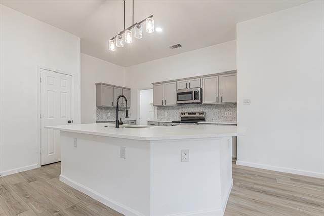 Building Photo - 1505 Kittyhawk Dr