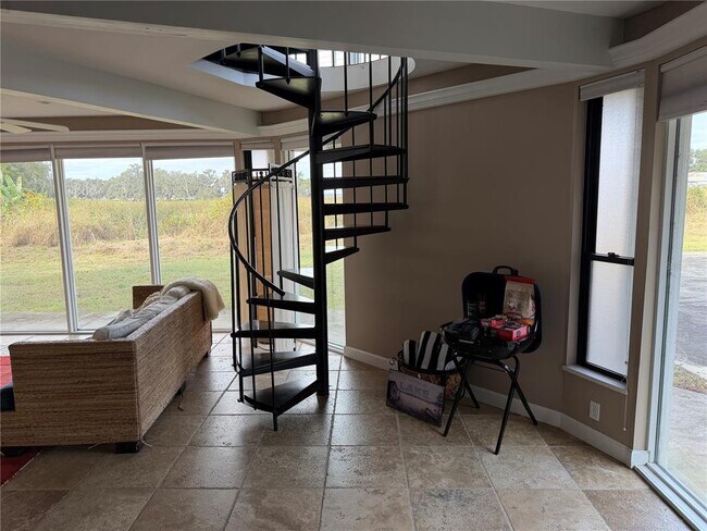 Building Photo - 15760 SE 140th Ave