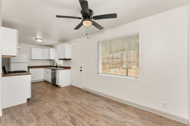 Building Photo - 4184 Cornelia Way
