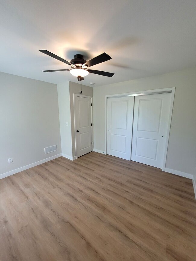 Building Photo - 4614 Alan Ln