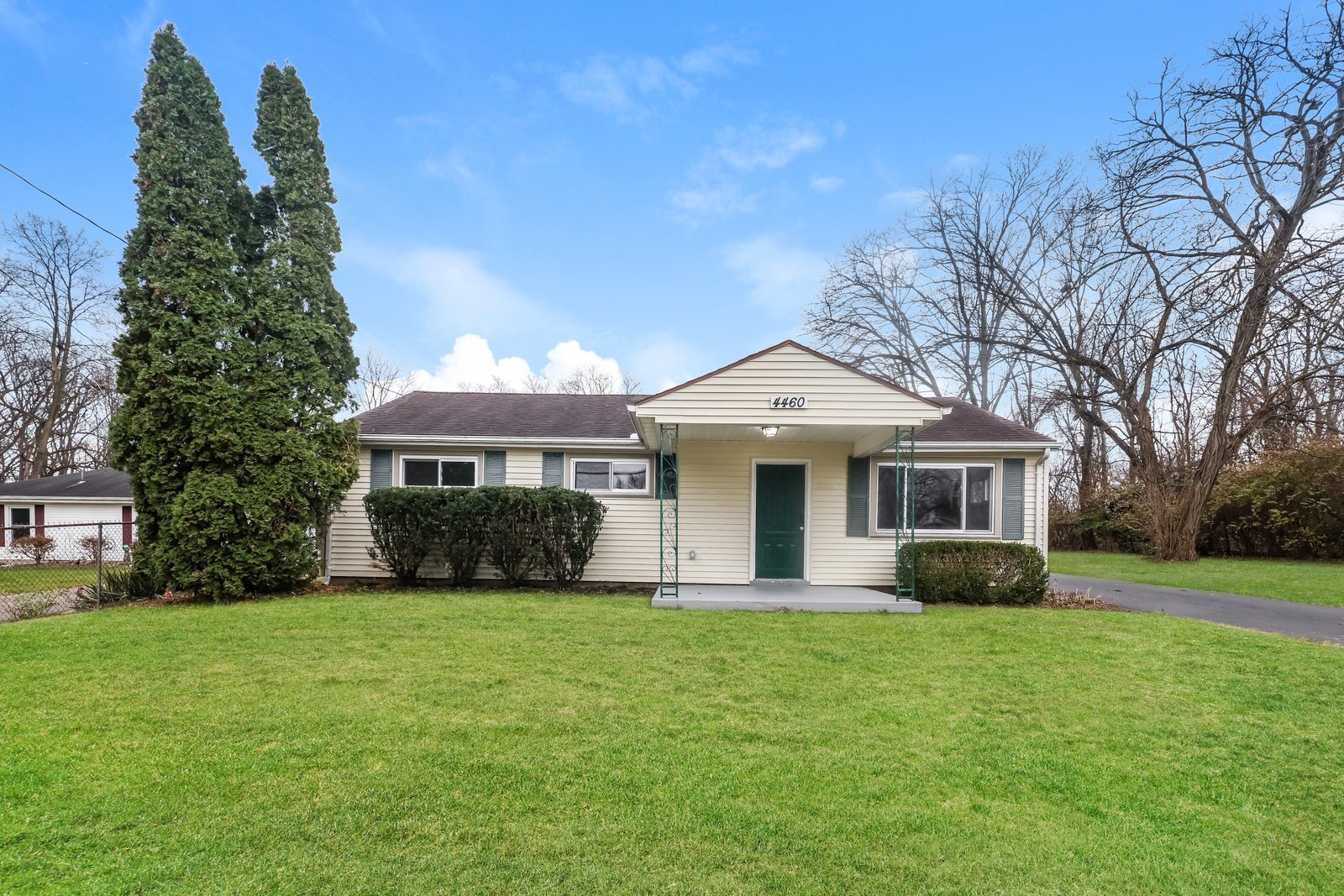 Building Photo - 4460 Penn Ave