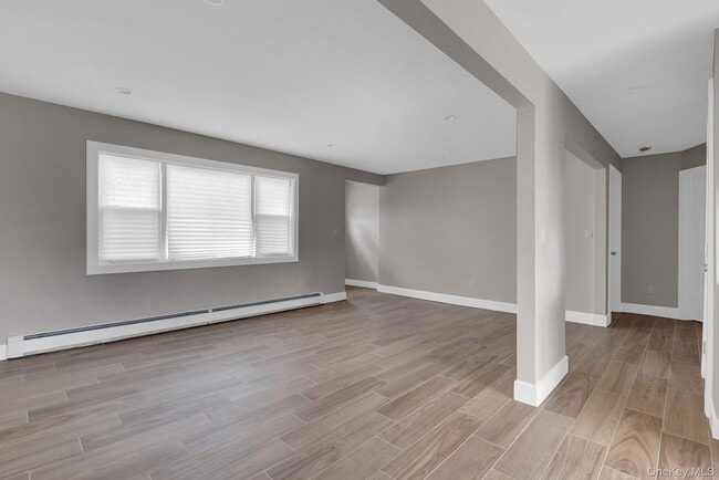 Building Photo - 295 Bergen Ave