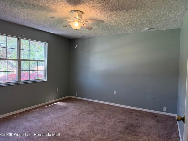 Building Photo - 3660 N Laurelwood Loop