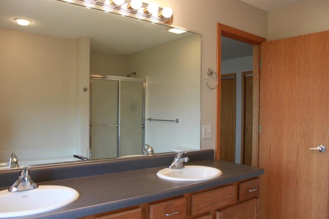 Building Photo - 1705 2nd St