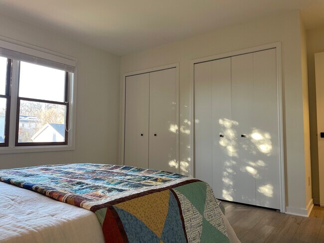 Building Photo - 2902 Tucson Trail