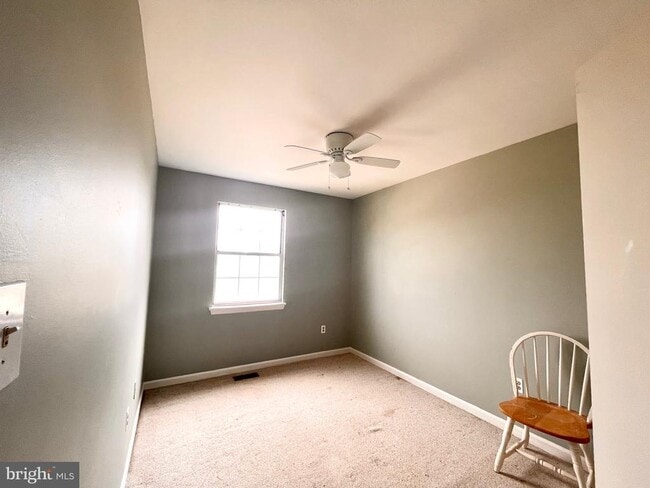 Building Photo - 10 Darbytown Ct