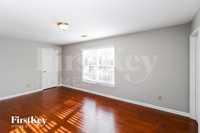 Building Photo - 2175 Carrollwood Ln