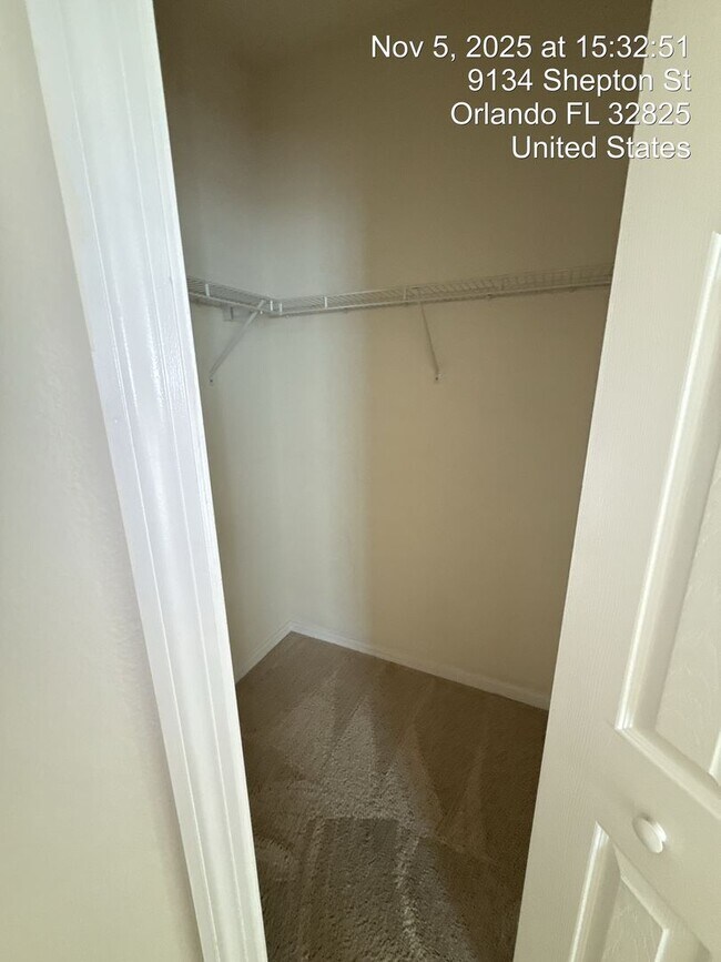 Building Photo - 9134 Shepton St