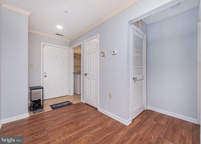 Building Photo - 5971 Millrace Ct