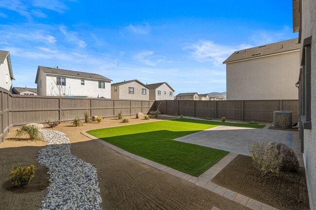 Building Photo - The Aspen - Luxurious 3 Bedroom 2.5 Bath T...