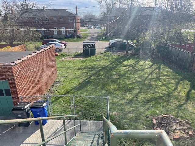 Building Photo - 1818 Ashland Ave