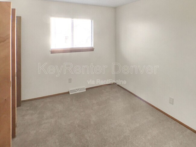 Building Photo - 1469 Coronado Pkwy N