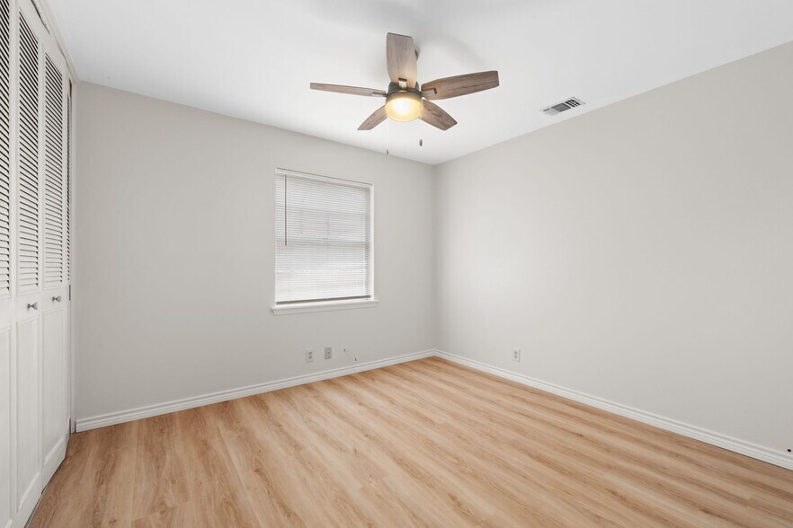 Building Photo - 3422 Quakertown Dr