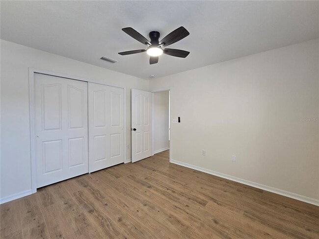 Building Photo - 6889 Lake Eaglebrooke Dr