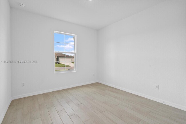 Building Photo - 5025 Armina Pl