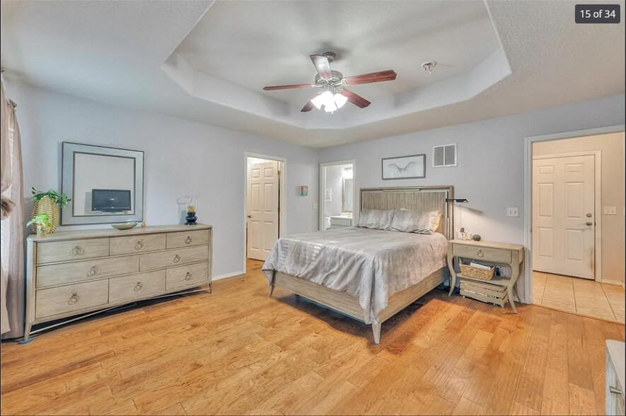 Building Photo - 4 Blenheim Ln