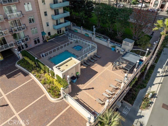 Building Photo - 488 E Ocean Blvd