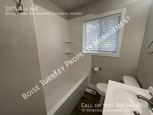 Building Photo - 1905 Ray Ave