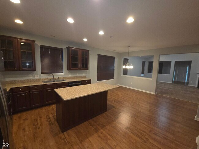 Building Photo - 13551 Cuppertino Ln