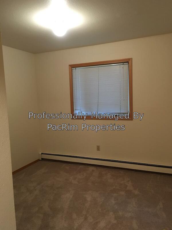 Building Photo - 1019 E 12th Ave