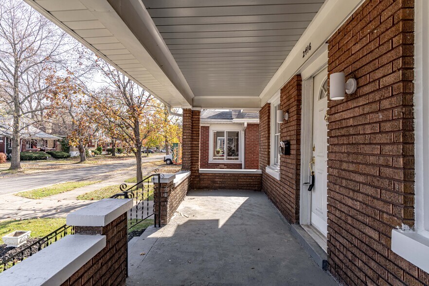 Building Photo - 2416 Sherry Rd