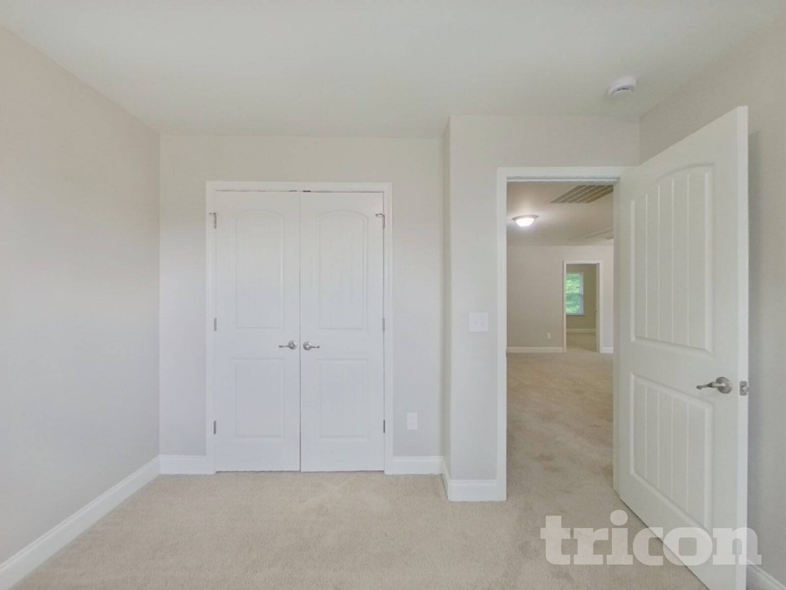 Building Photo - 1814 Woods Ln