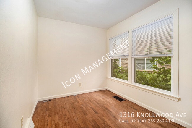 Building Photo - 1316 Knollwood Ave