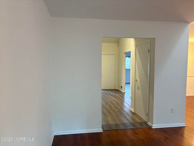 Building Photo - 306 Cutty Ct